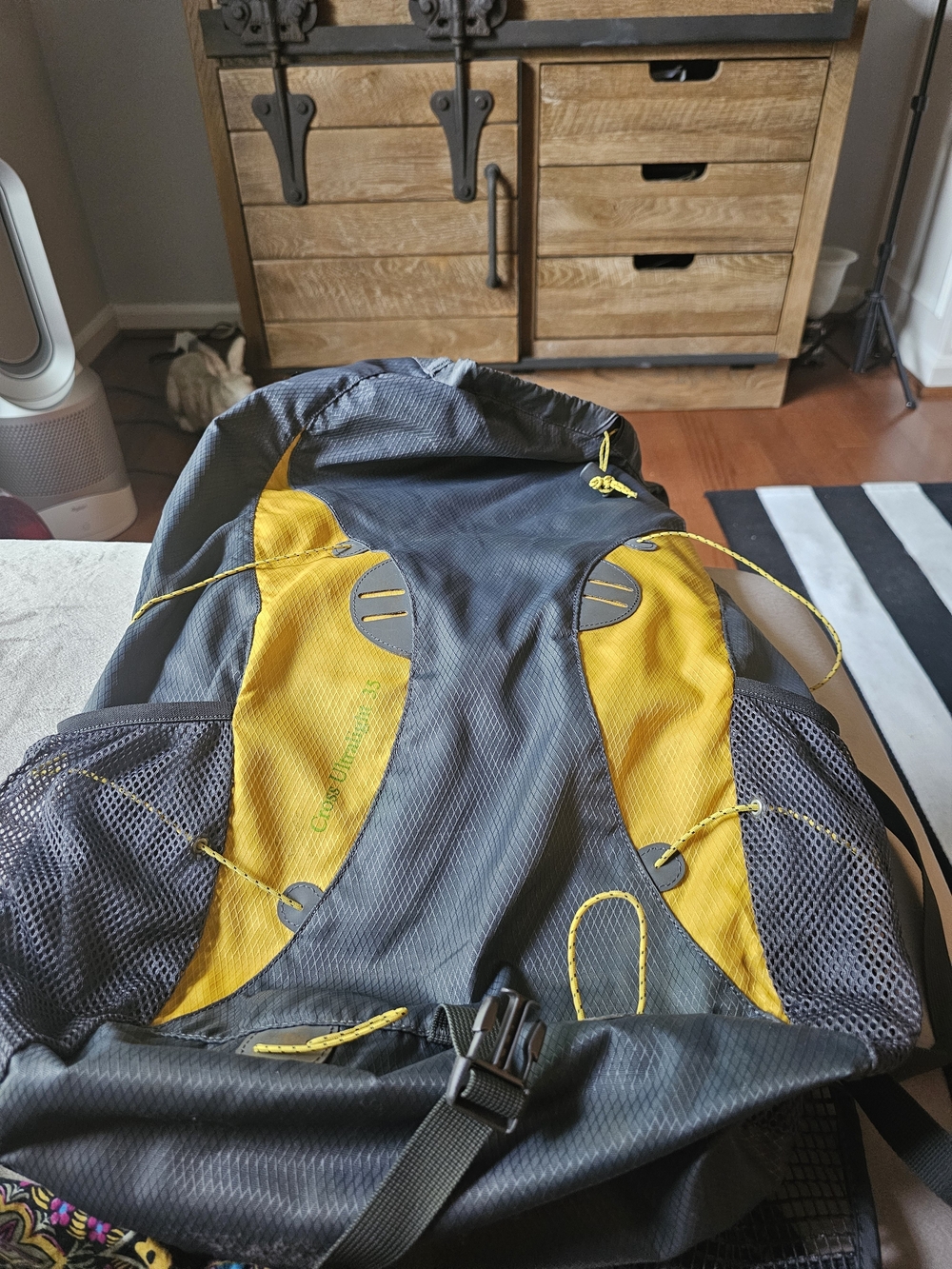 VAUDE Gray and Yellow Outdoor Daypack Backpack